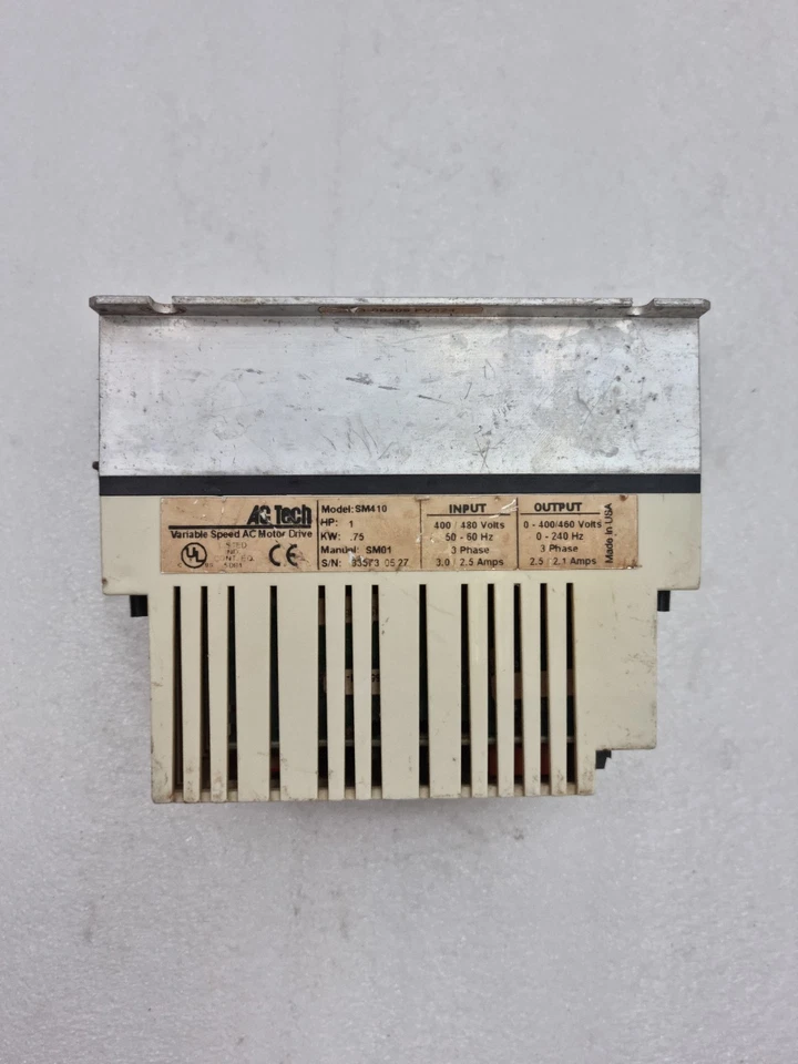 Lenze AC Tech SM410 1HP 0.75kW Variable Speed AC Motor Drive Made In USA